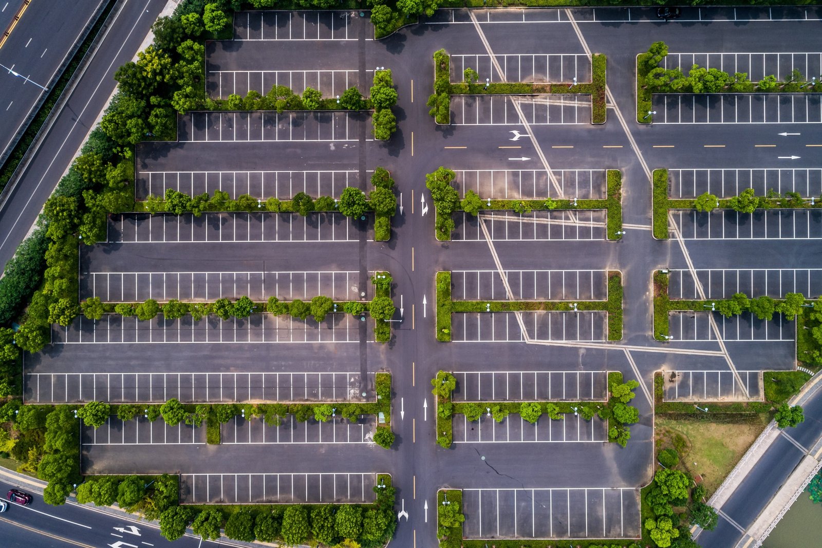 parking-images/ct2Pvi0bSs1pidGMPSDalKVXWpPC1zs7MJe6Fds7.jpg